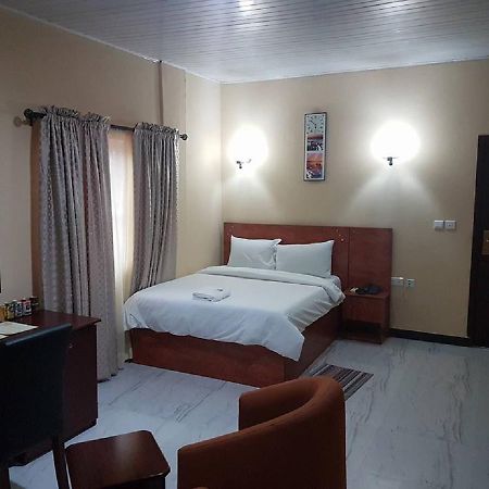 Providence Hotel Abeokuta Exterior foto